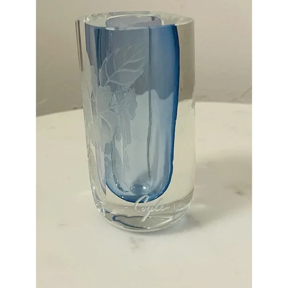 Vintage Perry Coyle Etched Glass Ice‎ Blue Floral Vase Signed - Picture 6 of 13